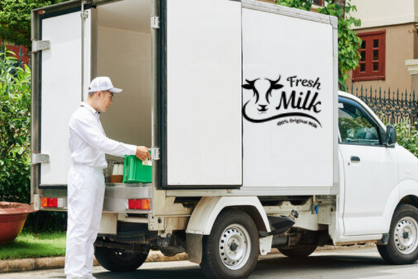 Fresh Milk Delivery in Umm Suqeim Dubai